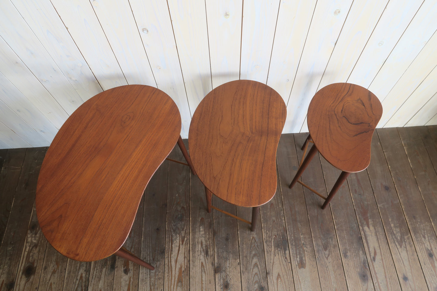 denmark vintage----side nest table