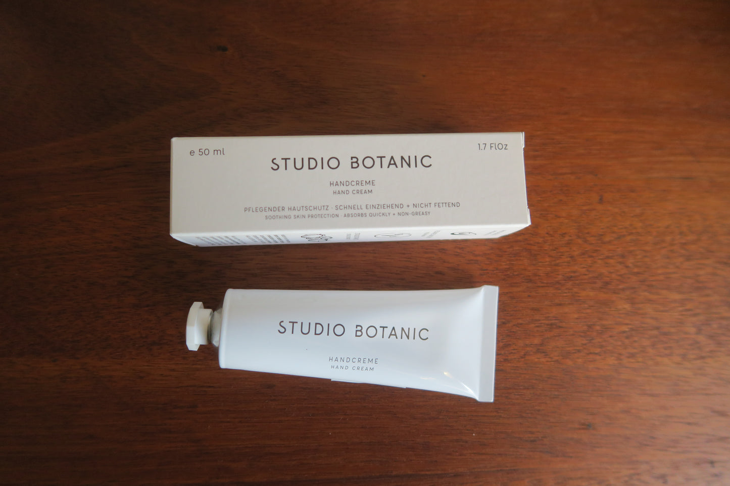 germany---hand cream---studio botanic---廃盤になります