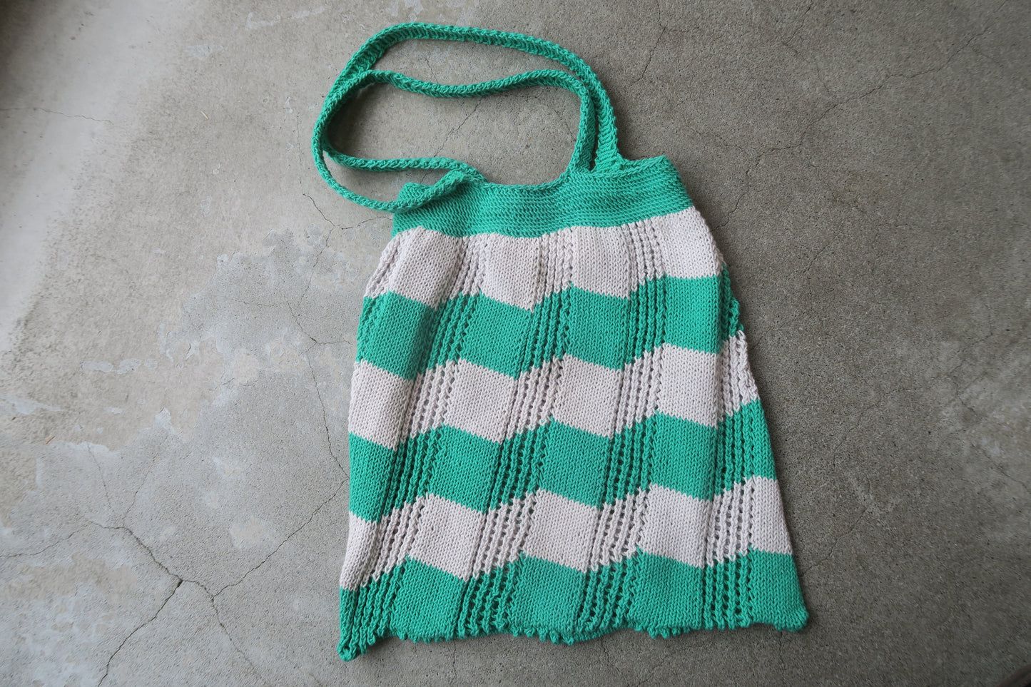 onnellinen patterns-73--wrapping paper bag