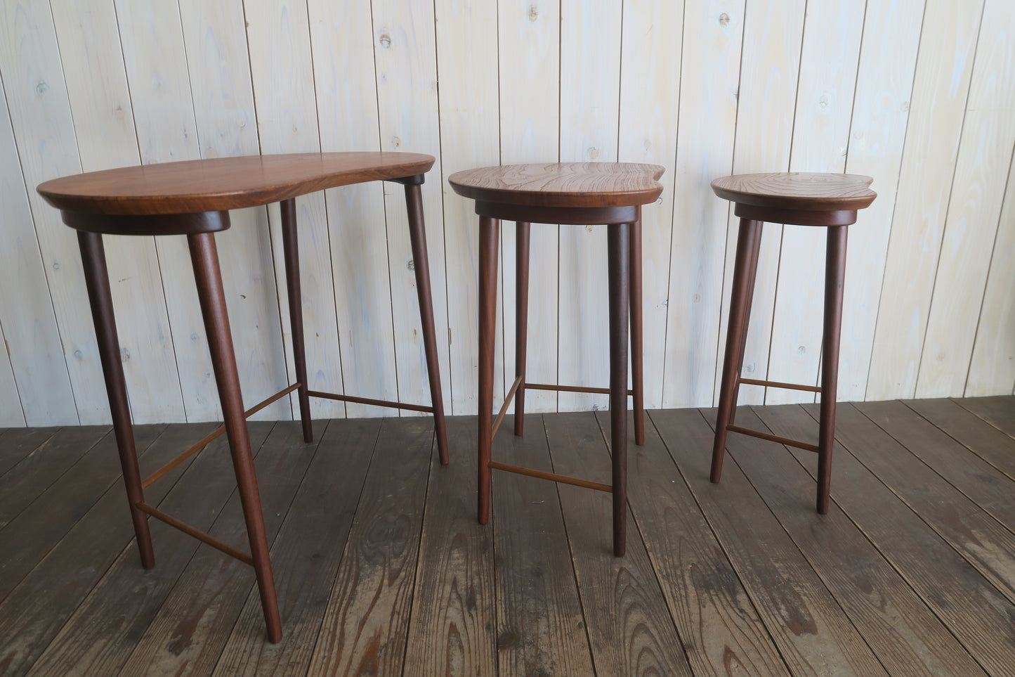 denmark vintage----side  nest table